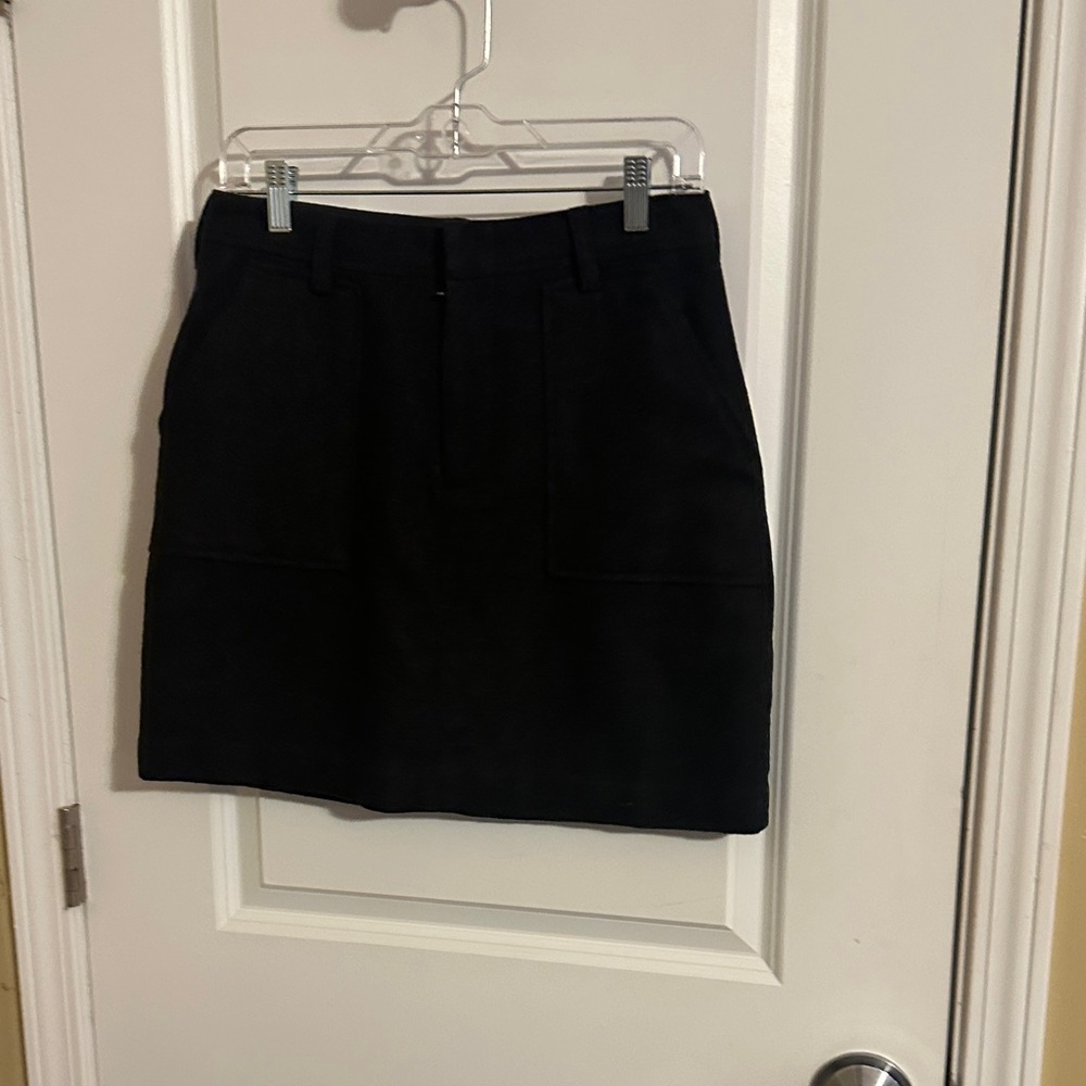 G.H. Bass & Co. Black Mini Skirt